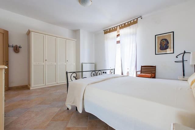 Basic Villa, 5 Bedrooms