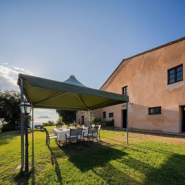 Villa, Garden View