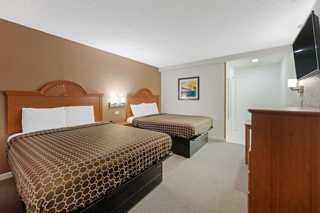 Standard Room, 2 Double Beds, Non Smoking