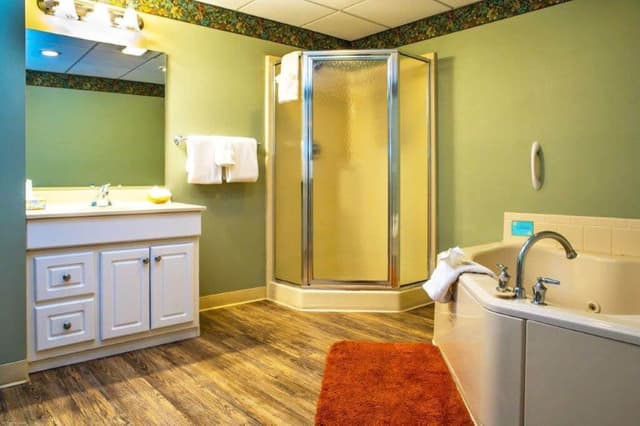 Signature Condo, 2 Bedrooms, 2 Bathrooms