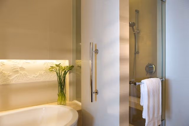 Grand Room, 1 King Bed, Ocean View