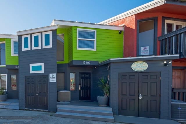 House, Multiple Beds (Klaus House 1)