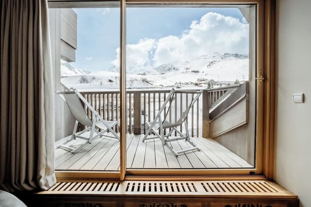 Suite (K2)
