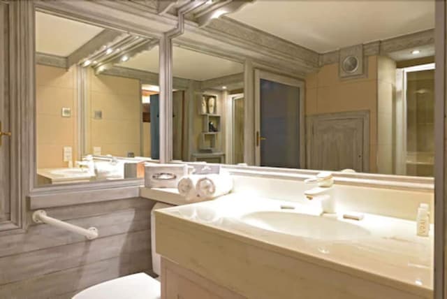 Suite, Terrace (Lily)