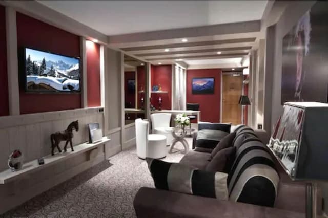 Superior Suite, Balcony (Tenzing)