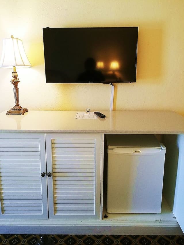 Room, 2 Queen Beds, Refrigerator & Microwave, Oceanfront