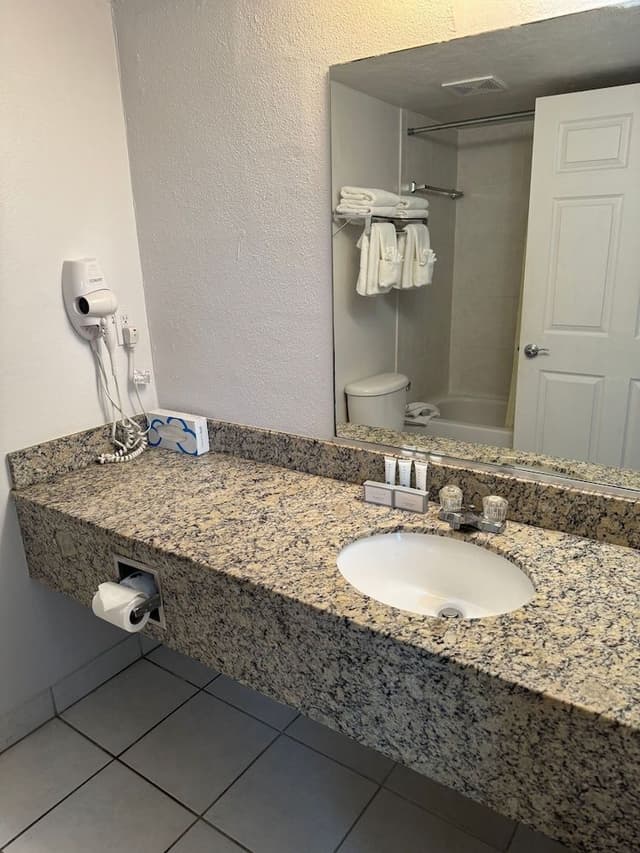 Standard Room, 2 Queen Beds, Kitchenette, Oceanfront