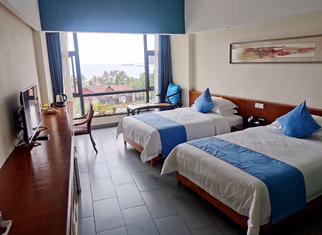 Deluxe Sea View Twin - Newly Renovated