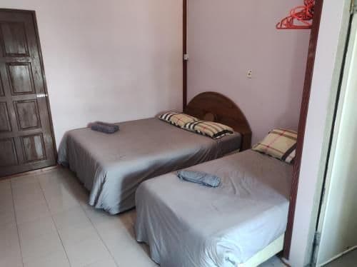 Deluxe Triple Room - Non-Smoking