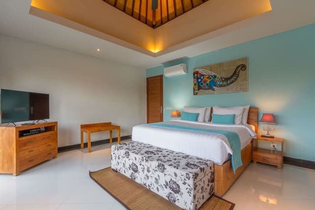 2 Bedroom Villa with Private Pool