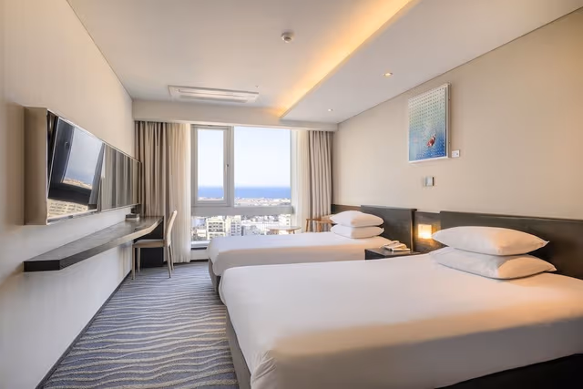 Deluxe Twin Room