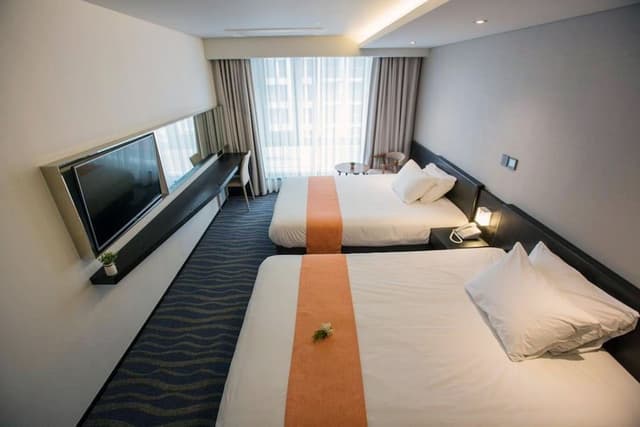 Family Twin Room
