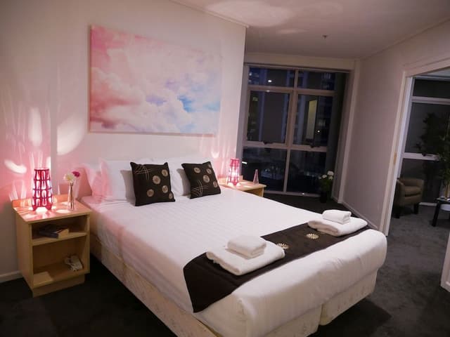 Premium Apartment, 3 Bedrooms, City View