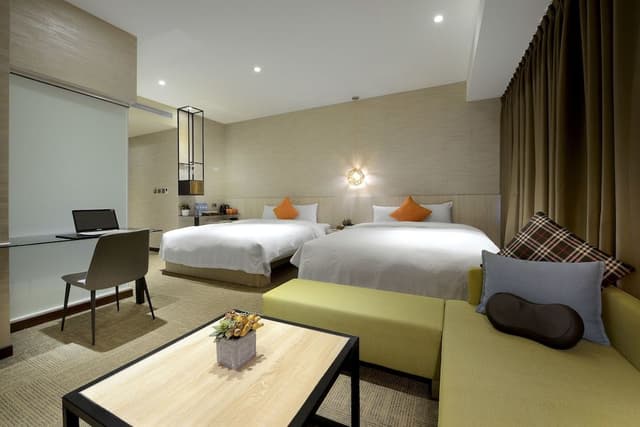 Deluxe Quadruple Room