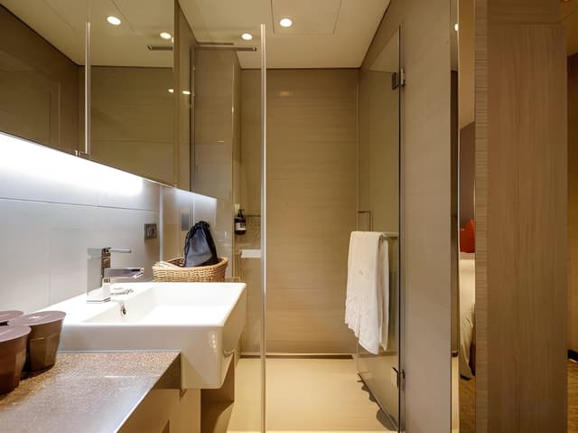 Deluxe Quad Room