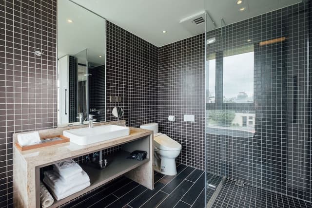 chez nous grade with washlet