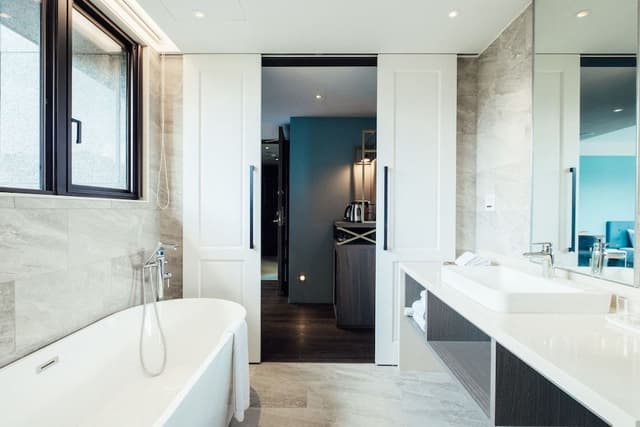 chez nous grade with washlet