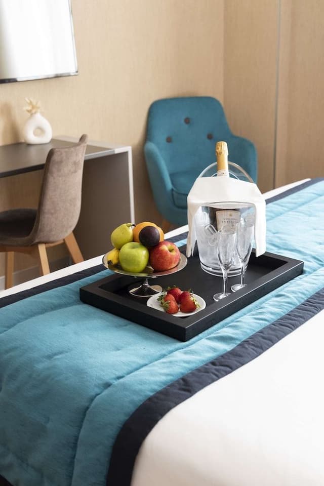 Deluxe Room, 1 King Bed, Non Smoking