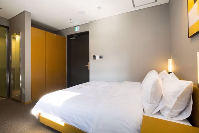 Double Room