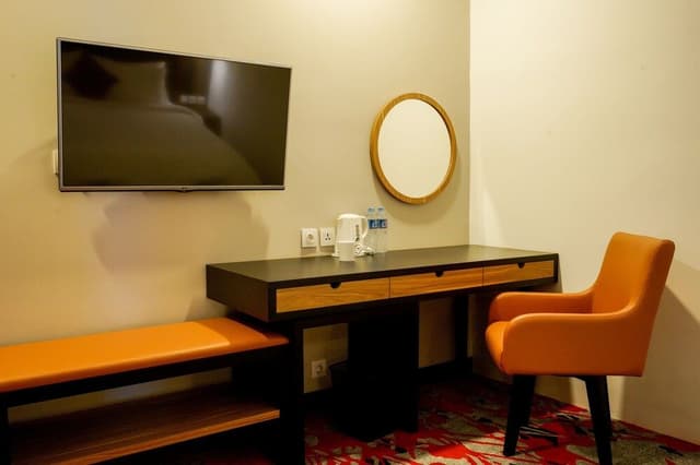 Superior Room, 1 King Bed