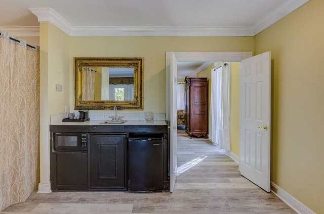 Riverview Suite #35