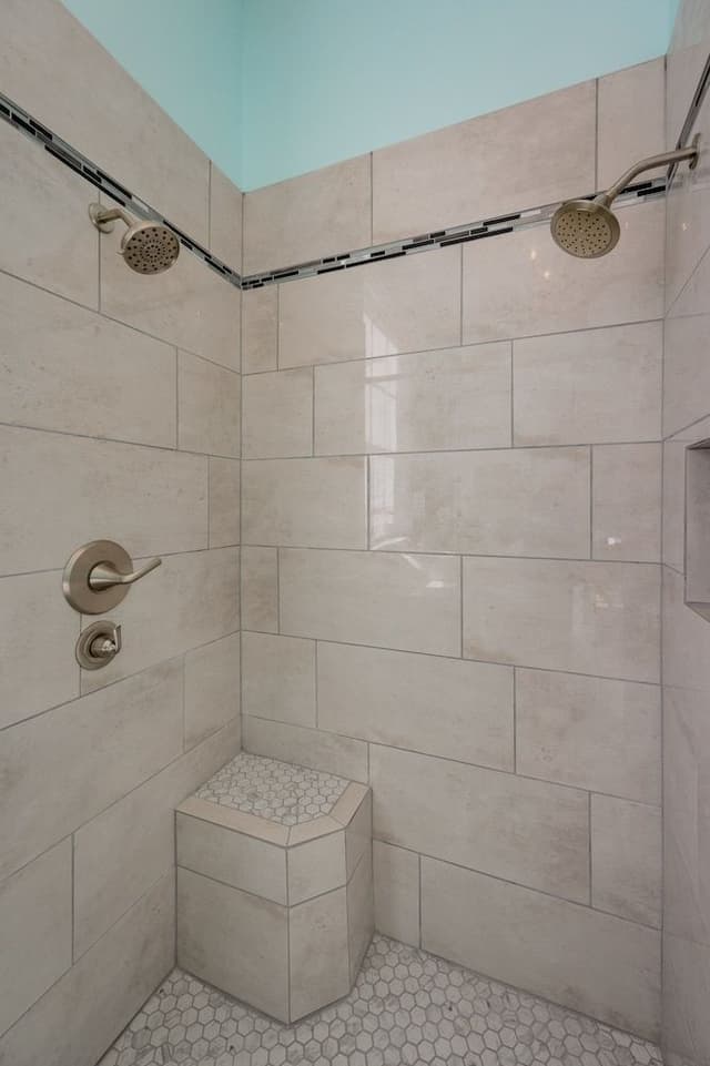 John and Elizabeth Klein's Grand Suite #9
