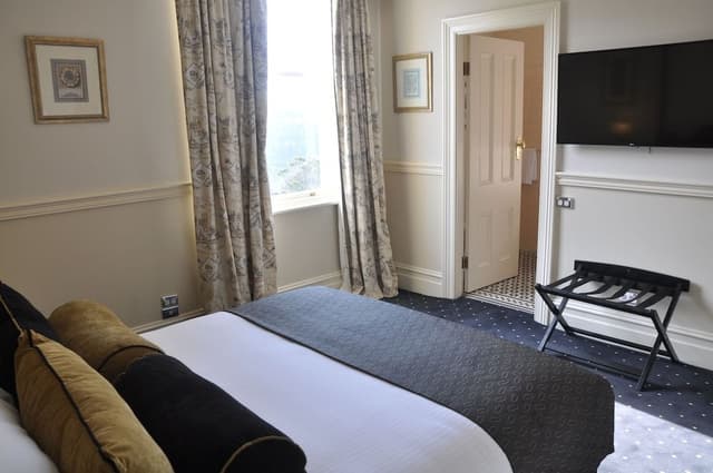 Hargravia Valley View Room