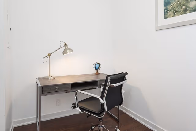 Executive Condo, 1 Bedroom, Kitchen, City View