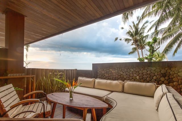 Deluxe Room, Partial Ocean View
