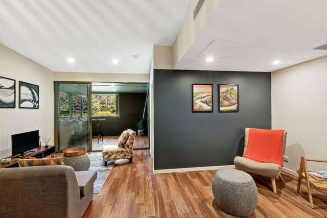 1 Bedroom - Forest View