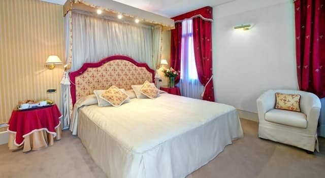 Deluxe Suite, 2 Bedrooms