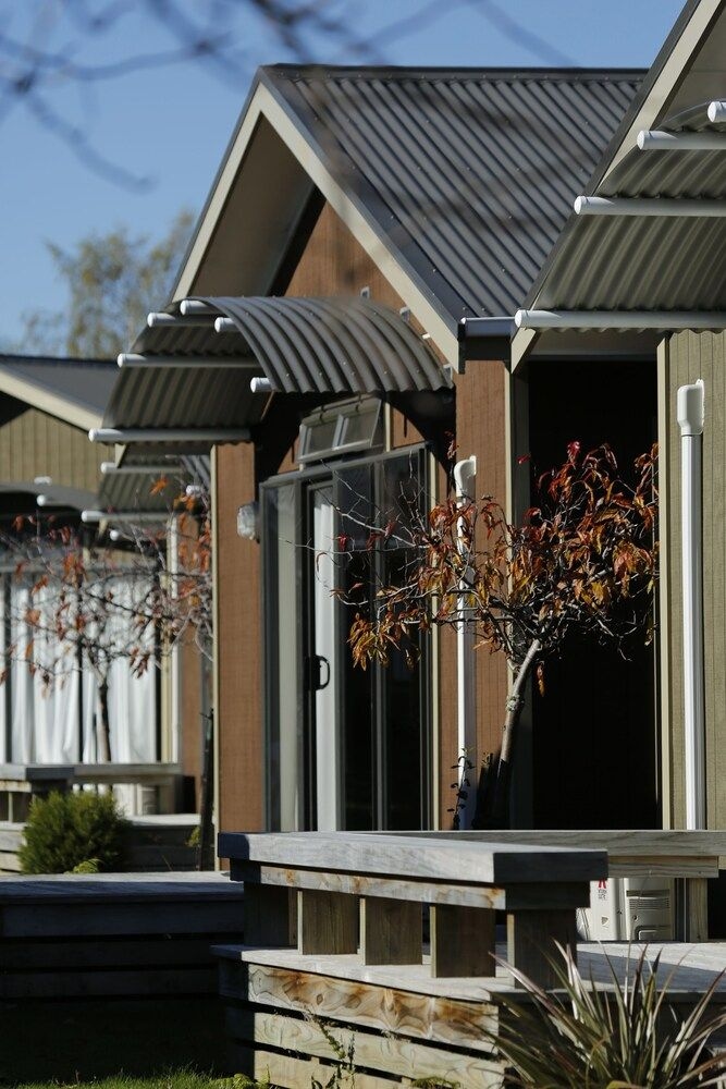 Rocky Mountain Chalets3