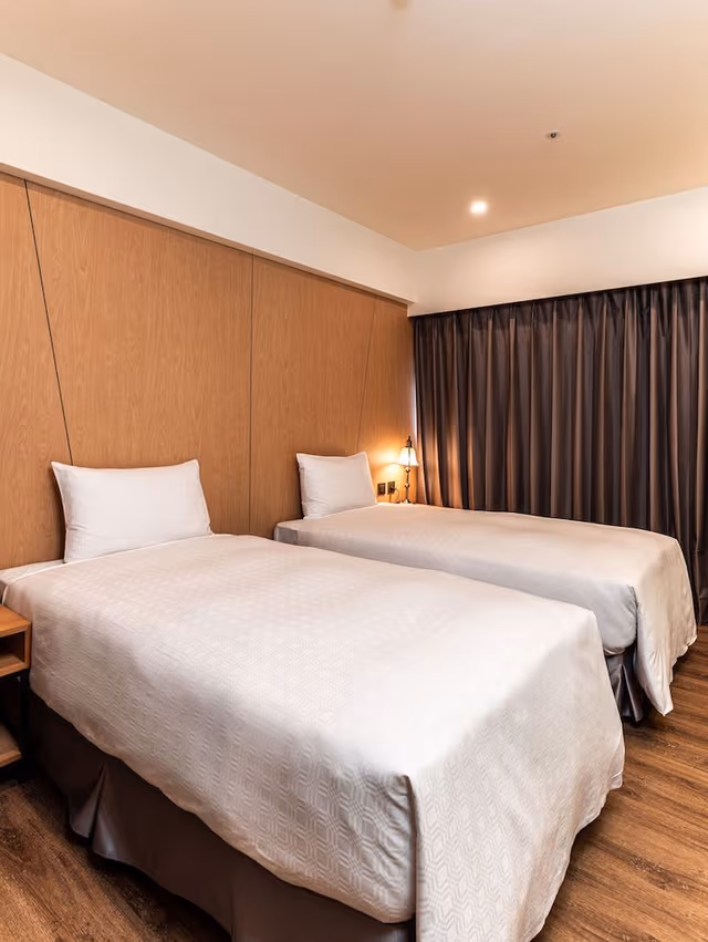 Deluxe Twin Room
