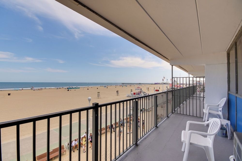 Rideau Oceanfront Motel3