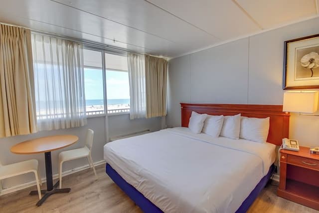 Standard Room, Multiple Beds, Oceanfront