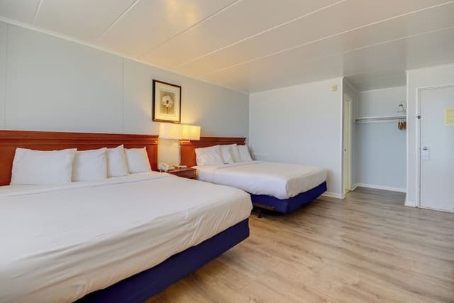 Standard Room, Multiple Beds, Oceanfront
