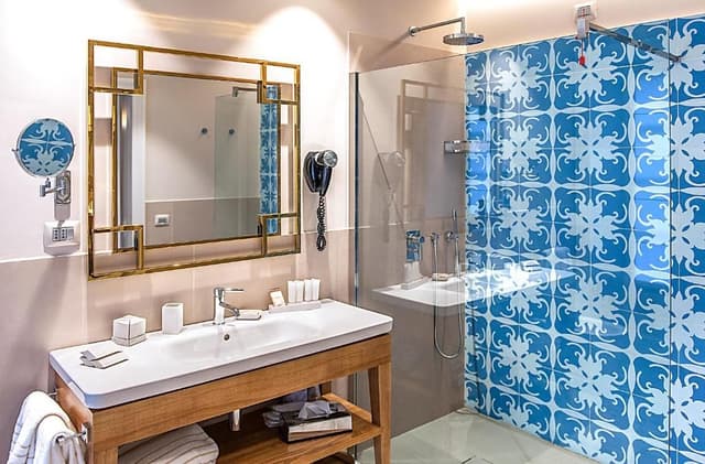 Superior Double Room with Balcony