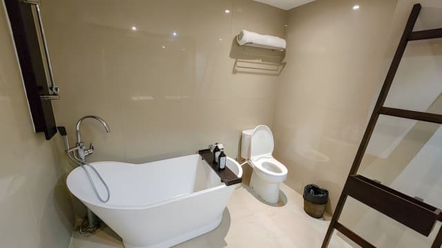 Crystal Suite