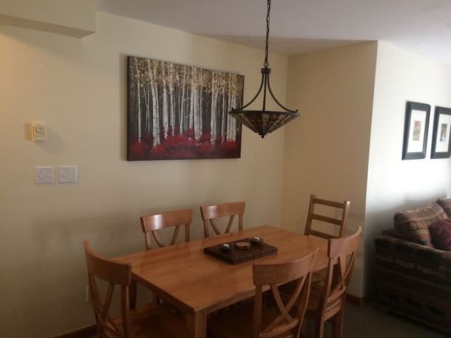 Deluxe Townhome, 2 Bedrooms, Patio (Unit 31)