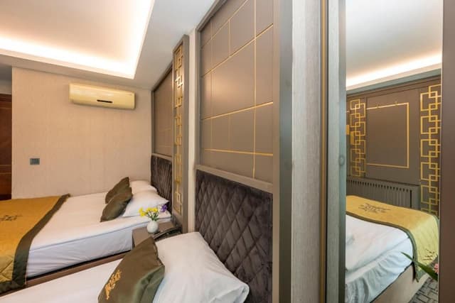 Comfort Triple Room