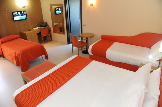 Deluxe Quadruple Room
