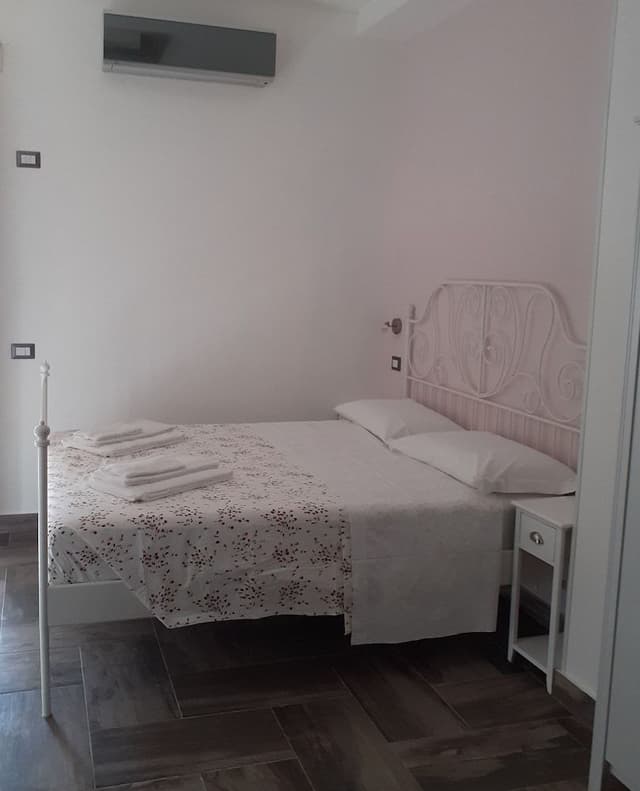 Classic Double Room, City View