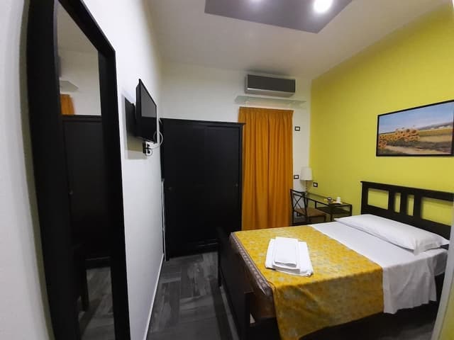 Single Room, Courtyard View