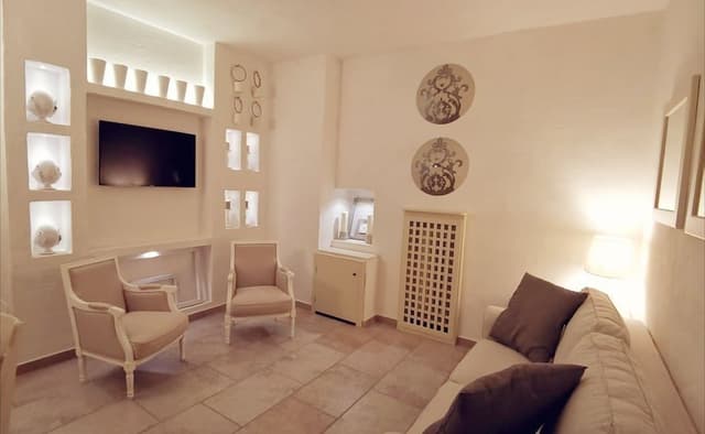 Deluxe Room, Garden View
