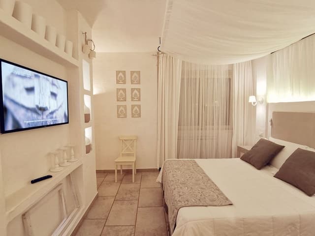 Deluxe Room, Garden View