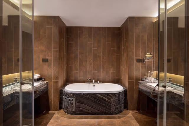 Executive Suite, 1 King Bed