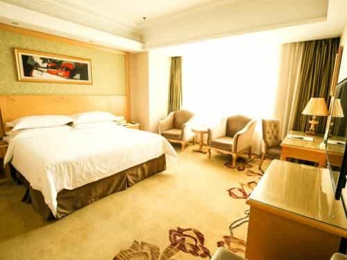 Vienna Hotel Xuzhou Pengcheng Square Metro Station Vienna Hotel Xuzhou Pengcheng Square Metro Station
