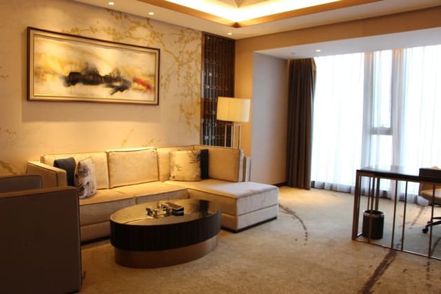 Executive Suite