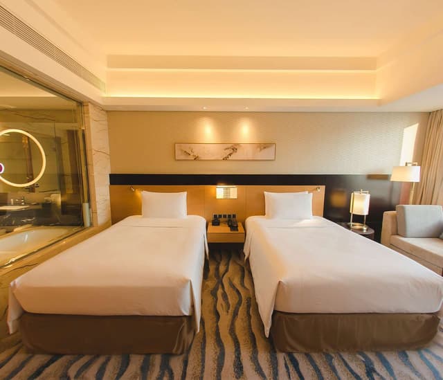 TWIN GUEST ROOM HIGH FLOOR