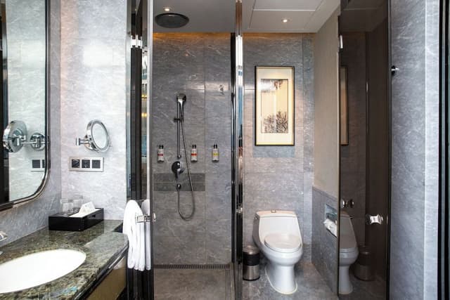 Superior Room, 2 Twin Beds, City View
